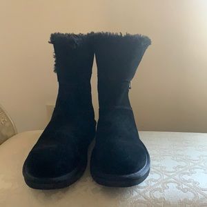 Kookaburra by UGG boots